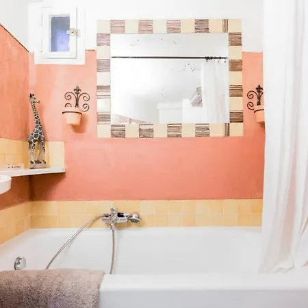 La Maison De Tao آيكس أومبروفينس